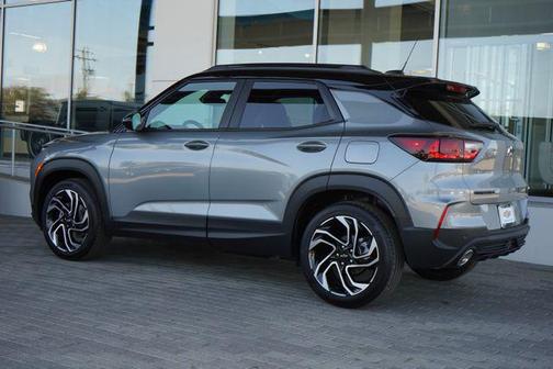 Sterling Gray Metallic 2026 Chevrolet Trailblazer RS