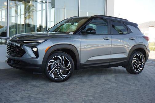 Sterling Gray Metallic 2026 Chevrolet Trailblazer RS