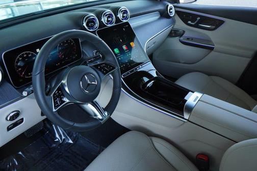 Verde Silver 2026 Mercedes-Benz GLC 300 4MATIC