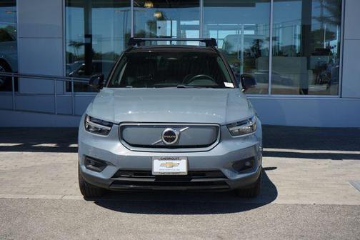 2021 Volvo XC40 Recharge Pure Electric P8