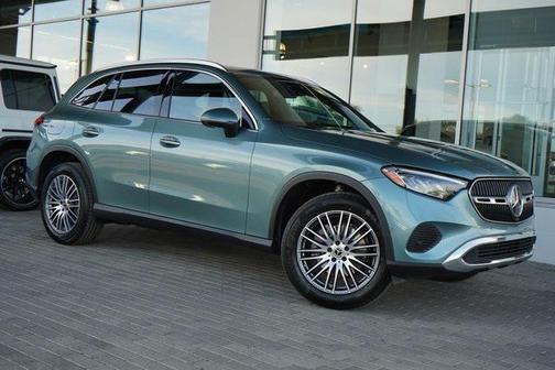 2026 Mercedes-Benz GLC 300 Base