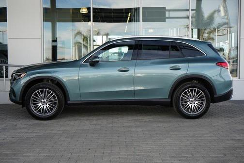 2026 Mercedes-Benz GLC 300 Base