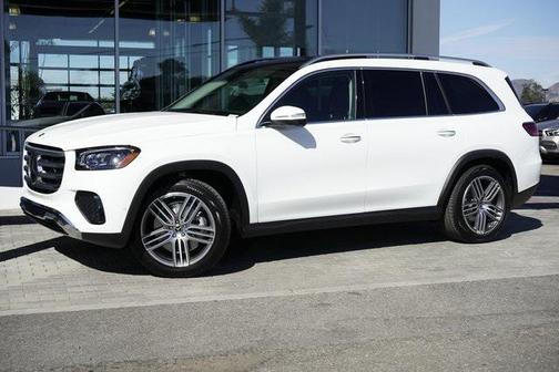 2025 Mercedes-Benz GLS 450 4MATIC