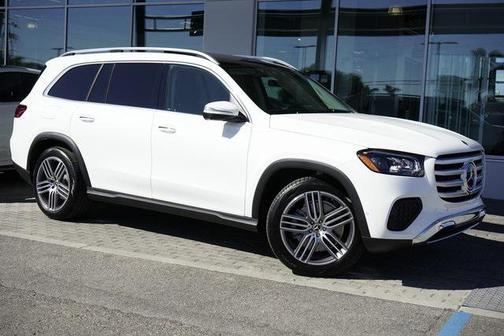 2025 Mercedes-Benz GLS 450 4MATIC