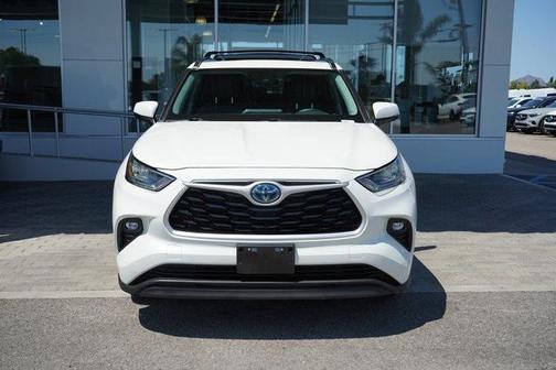 2020 Toyota Highlander Hybrid XLE