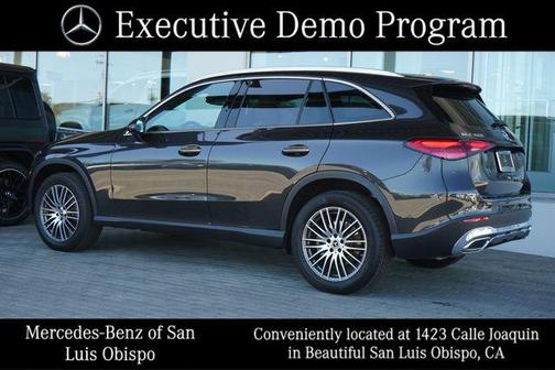 Graphite Grey Metallic 2026 Mercedes-Benz GLC 300 Base