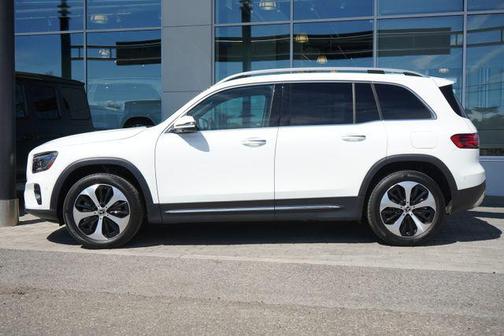 Polar White 2026 Mercedes-Benz GLB 250 Base