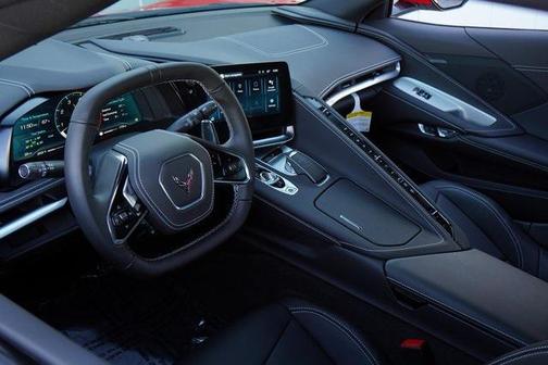 2025 Chevrolet Corvette Stingray w/1LT