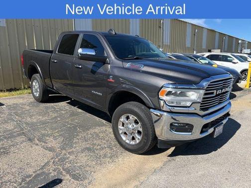 2022 RAM 2500 Laramie Crew Cab 4x4 6'4' Box