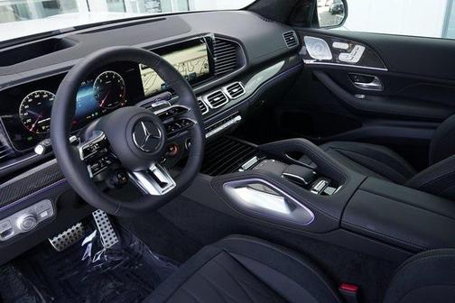 2025 Mercedes-Benz AMG GLS 63 Base