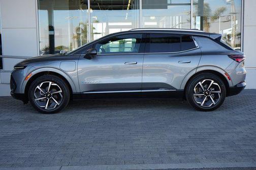 2025 Chevrolet Equinox EV LT