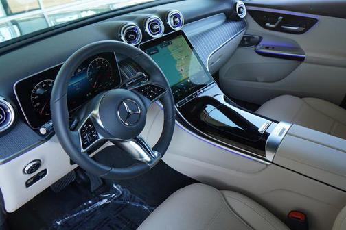 Graphite Grey Metallic 2026 Mercedes-Benz GLC 300 Base