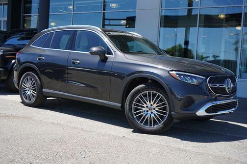 Graphite Grey Metallic 2026 Mercedes-Benz GLC 300 Base