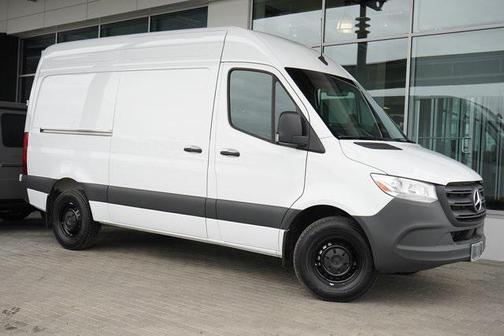 2025 Mercedes-Benz Sprinter 2500 Standard Roof