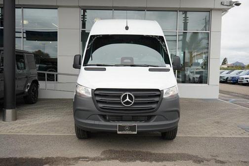 2025 Mercedes-Benz Sprinter 2500 Standard Roof