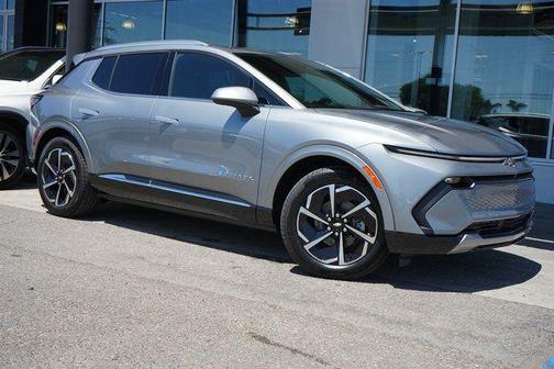 2025 Chevrolet Equinox EV LT