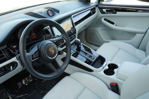 2023 Porsche Macan S