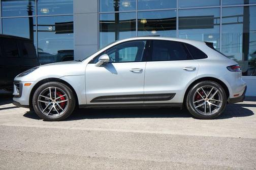 2023 Porsche Macan S