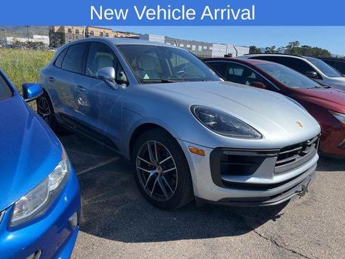 2023 Porsche Macan S