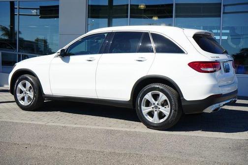 2017 Mercedes-Benz GLC 300 Base