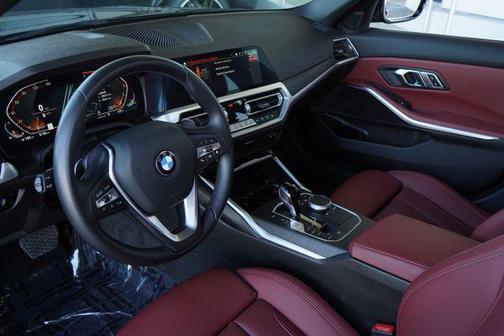 Black Sapphire Metallic 2022 BMW 330 xDrive