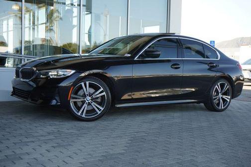 Black Sapphire Metallic 2022 BMW 330 xDrive