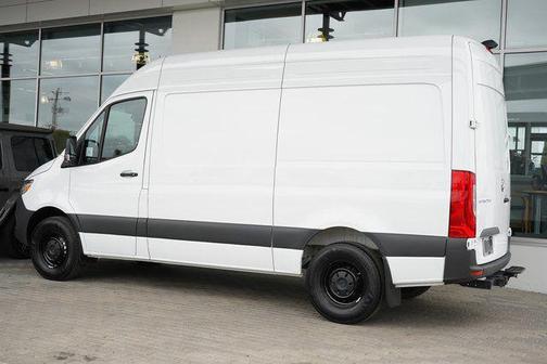 2025 Mercedes-Benz Sprinter 2500 Standard Roof