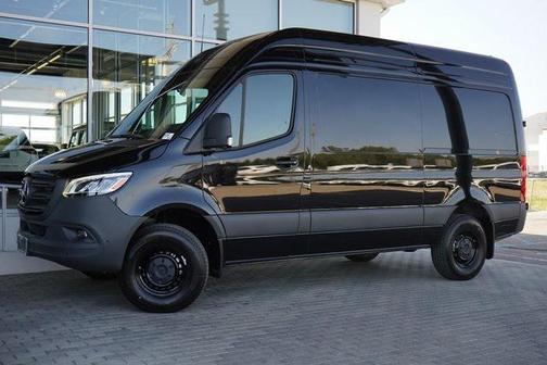 2025 Mercedes-Benz Sprinter 2500 Standard Roof