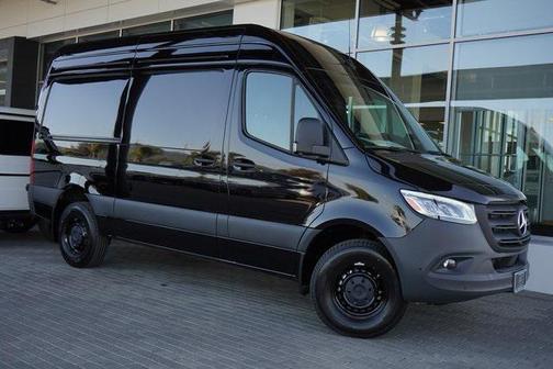 2025 Mercedes-Benz Sprinter 2500 Standard Roof