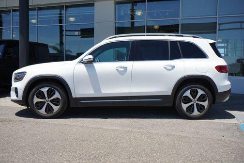 Polar White 2026 Mercedes-Benz GLB 250 Base