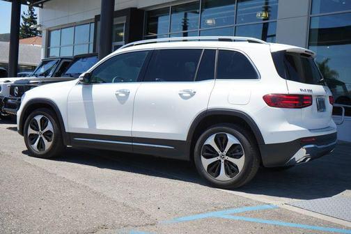 Polar White 2026 Mercedes-Benz GLB 250 Base