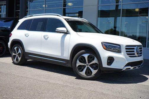 Polar White 2026 Mercedes-Benz GLB 250 Base
