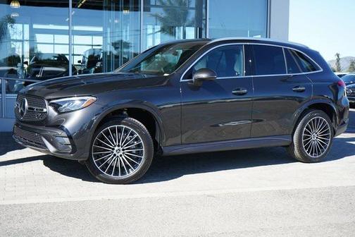 2026 Mercedes-Benz GLC 300 4MATIC