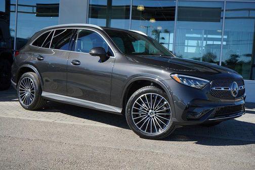 2026 Mercedes-Benz GLC 300 4MATIC
