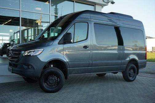 2025 Mercedes-Benz Sprinter 2500 Passenger 144 WB