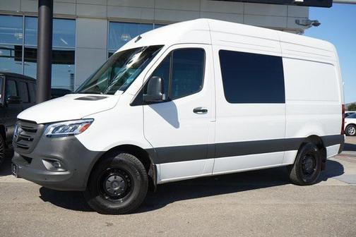 2024 Mercedes-Benz Sprinter 2500 Crew 144 WB