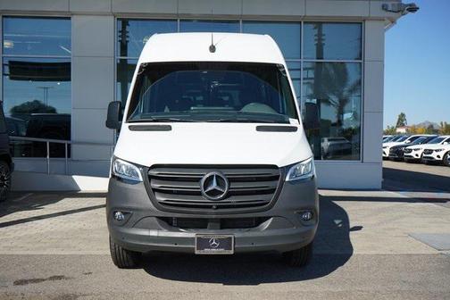 2024 Mercedes-Benz Sprinter 2500 Crew 144 WB