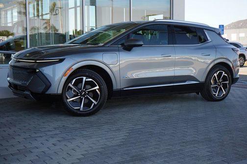 2025 Chevrolet Equinox EV LT