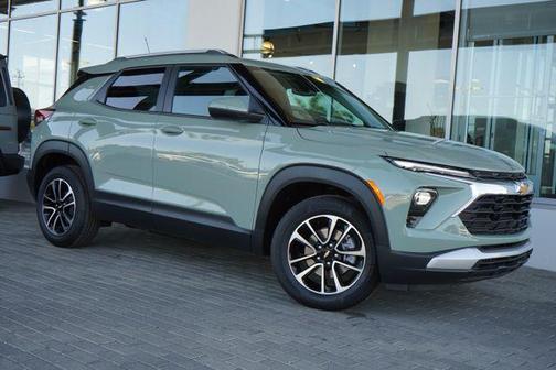Cacti Green 2026 Chevrolet Trailblazer LT