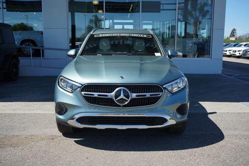 Verde Silver Metallic 2026 Mercedes-Benz GLC 300 Base