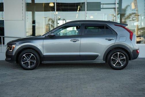 2023 Kia Niro EX