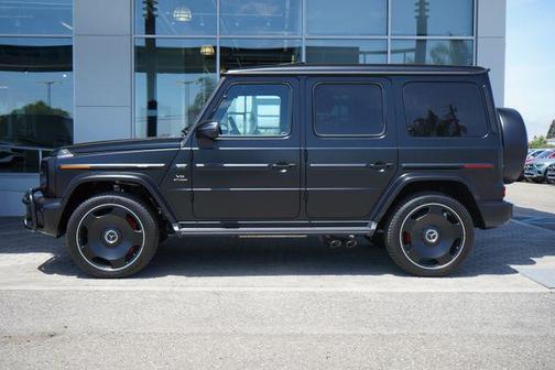designo Magno Night Black (Matte Finish) 2026 Mercedes-Benz AMG G 63 G 63 AMG