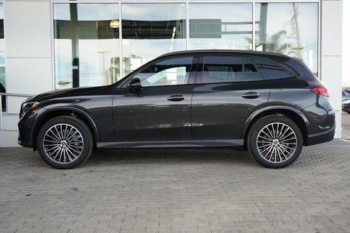 2026 Mercedes-Benz GLC 300 Base
