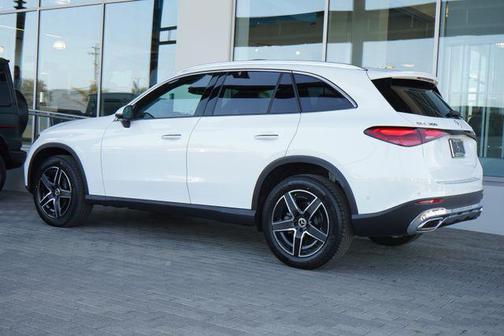 Polar White 2026 Mercedes-Benz GLC 300 4MATIC