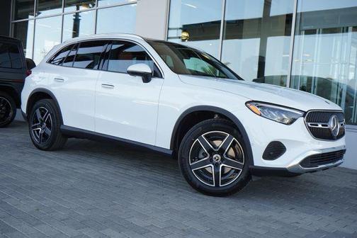 Polar White 2026 Mercedes-Benz GLC 300 4MATIC