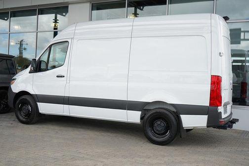 2025 Mercedes-Benz Sprinter 2500 Standard Roof