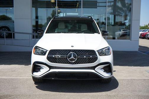 Moonlight White Metallic 2026 Mercedes-Benz GLE 450 4MATIC