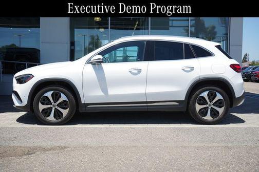 Polar White 2026 Mercedes-Benz GLA 250 4MATIC