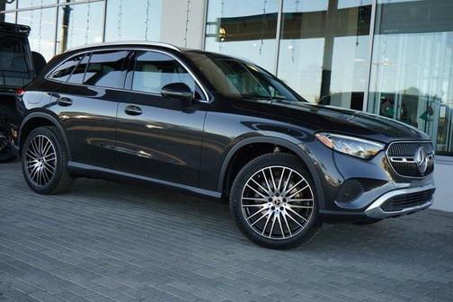 2026 Mercedes-Benz GLC 300 4MATIC