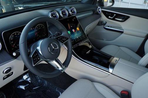 2026 Mercedes-Benz GLC 300 4MATIC